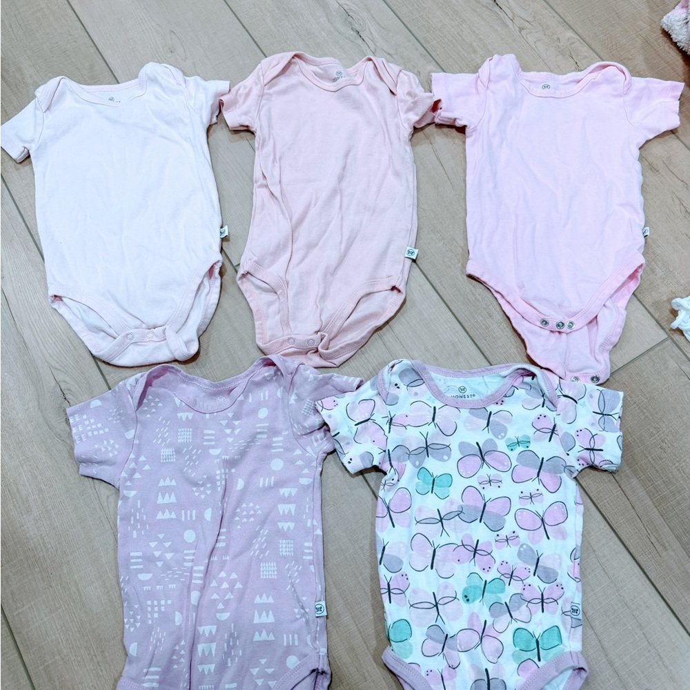 The Honest Company Pink and Purple 5 Set Organic Cotton Short Sleeved Onesies